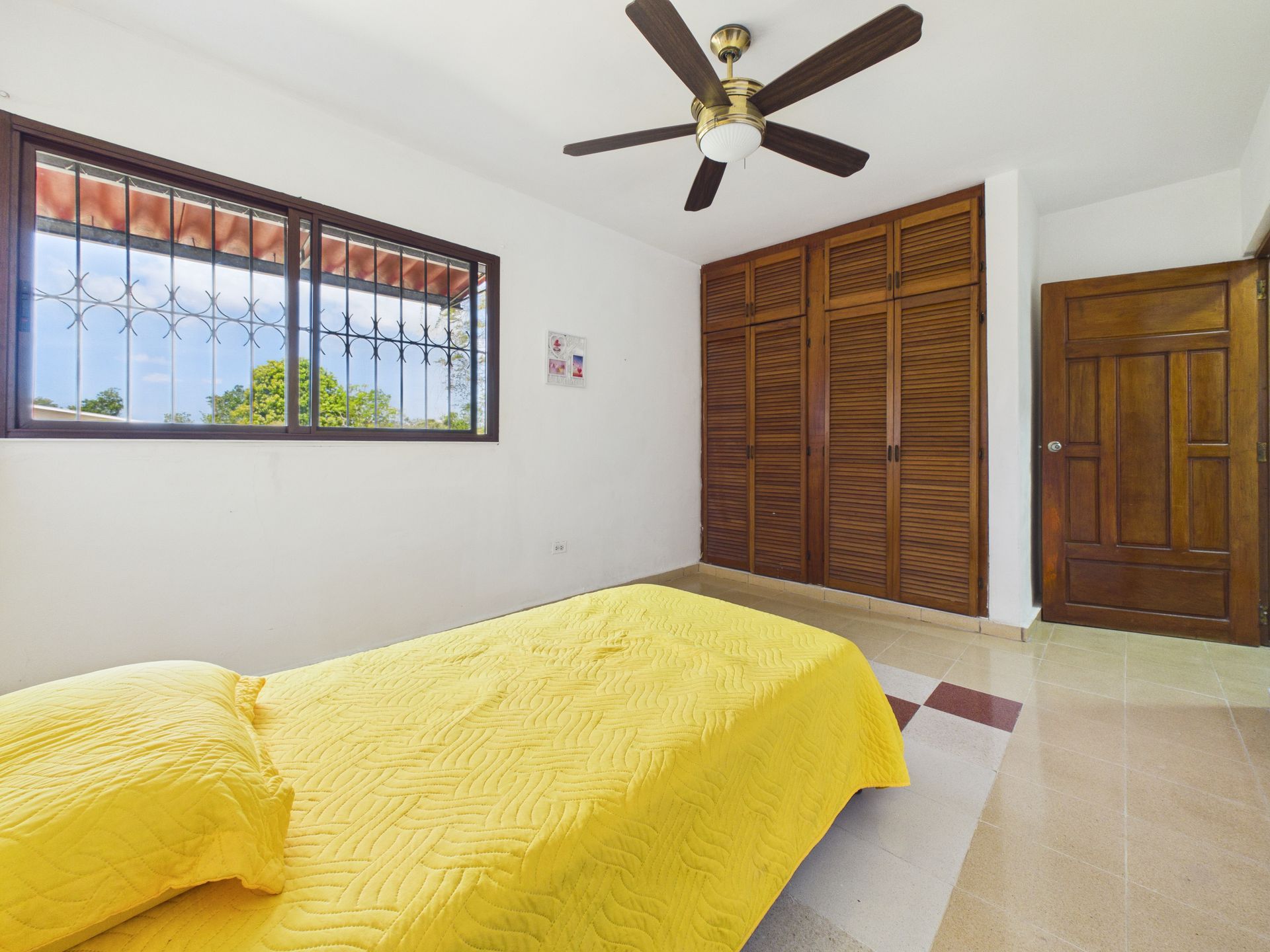 Fotografía profesional de casa de campo en Antón, Coclé, para Tetzel Inmuebles.