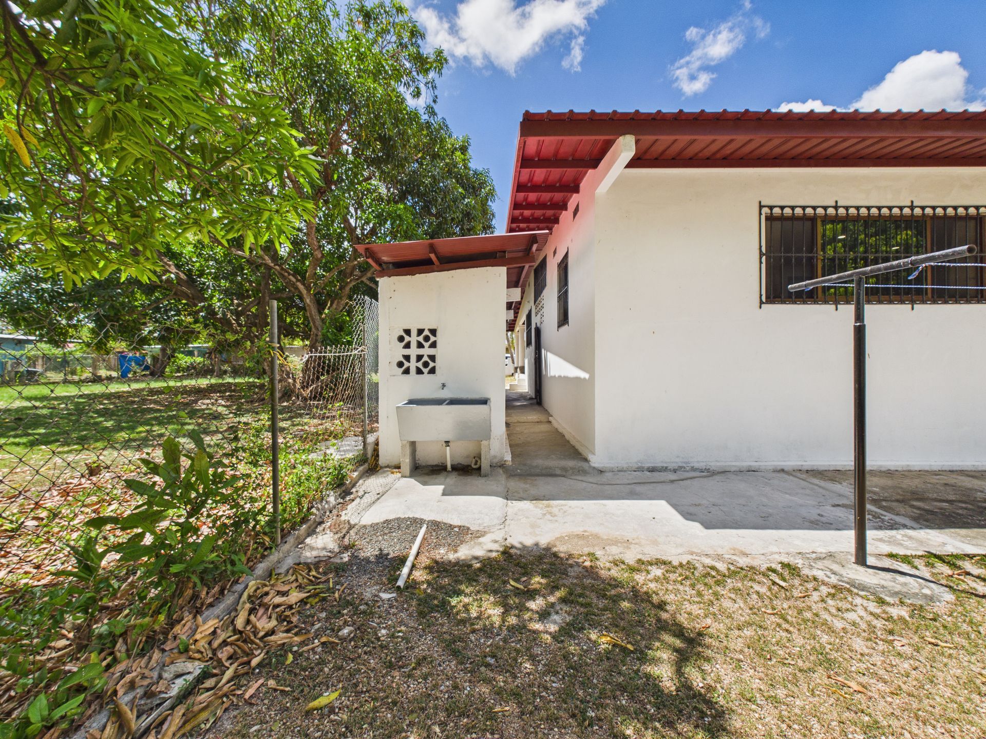 Fotografía profesional de casa de campo en Antón, Coclé, para Tetzel Inmuebles.