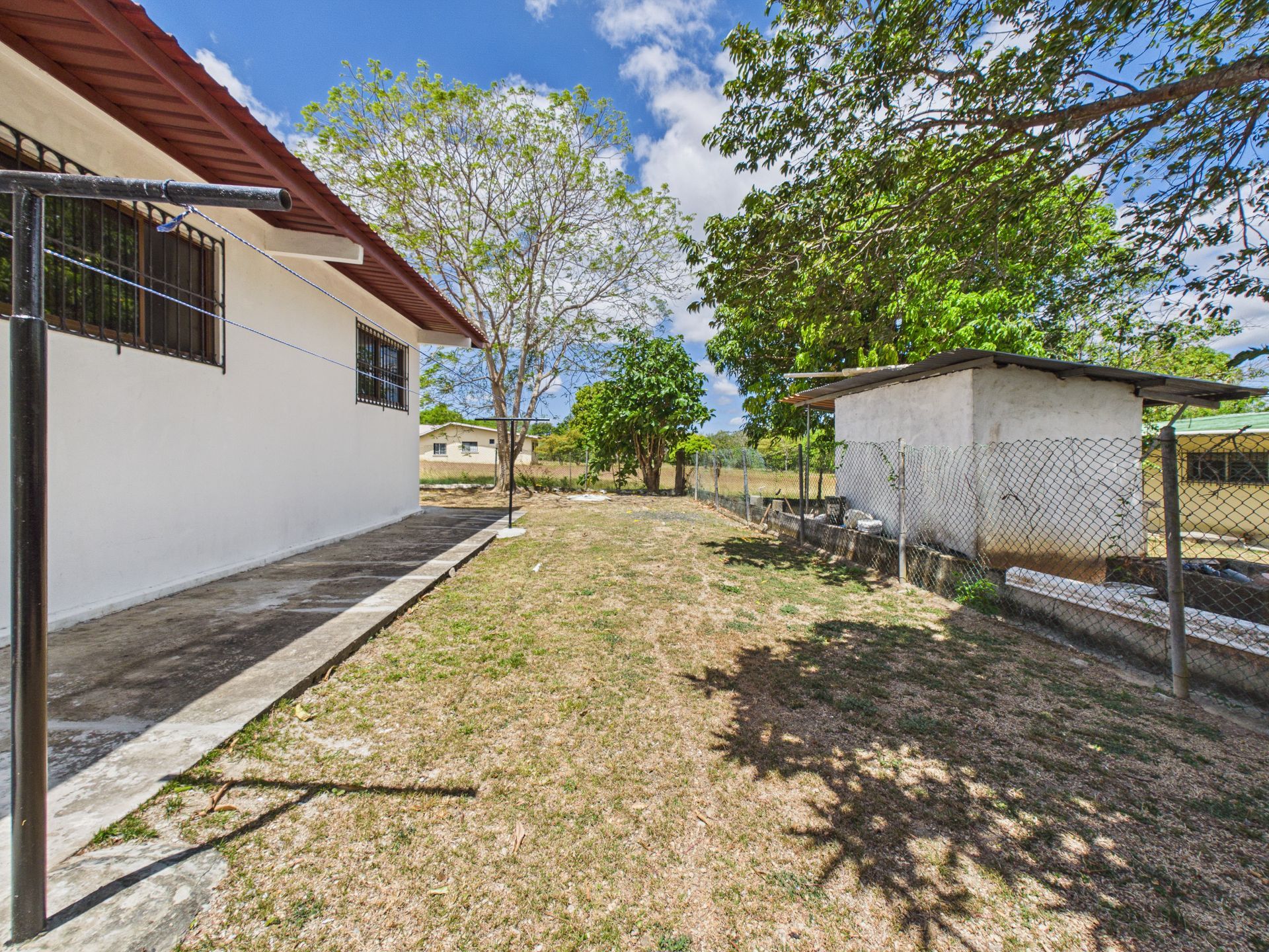 Fotografía profesional de casa de campo en Antón, Coclé, para Tetzel Inmuebles.