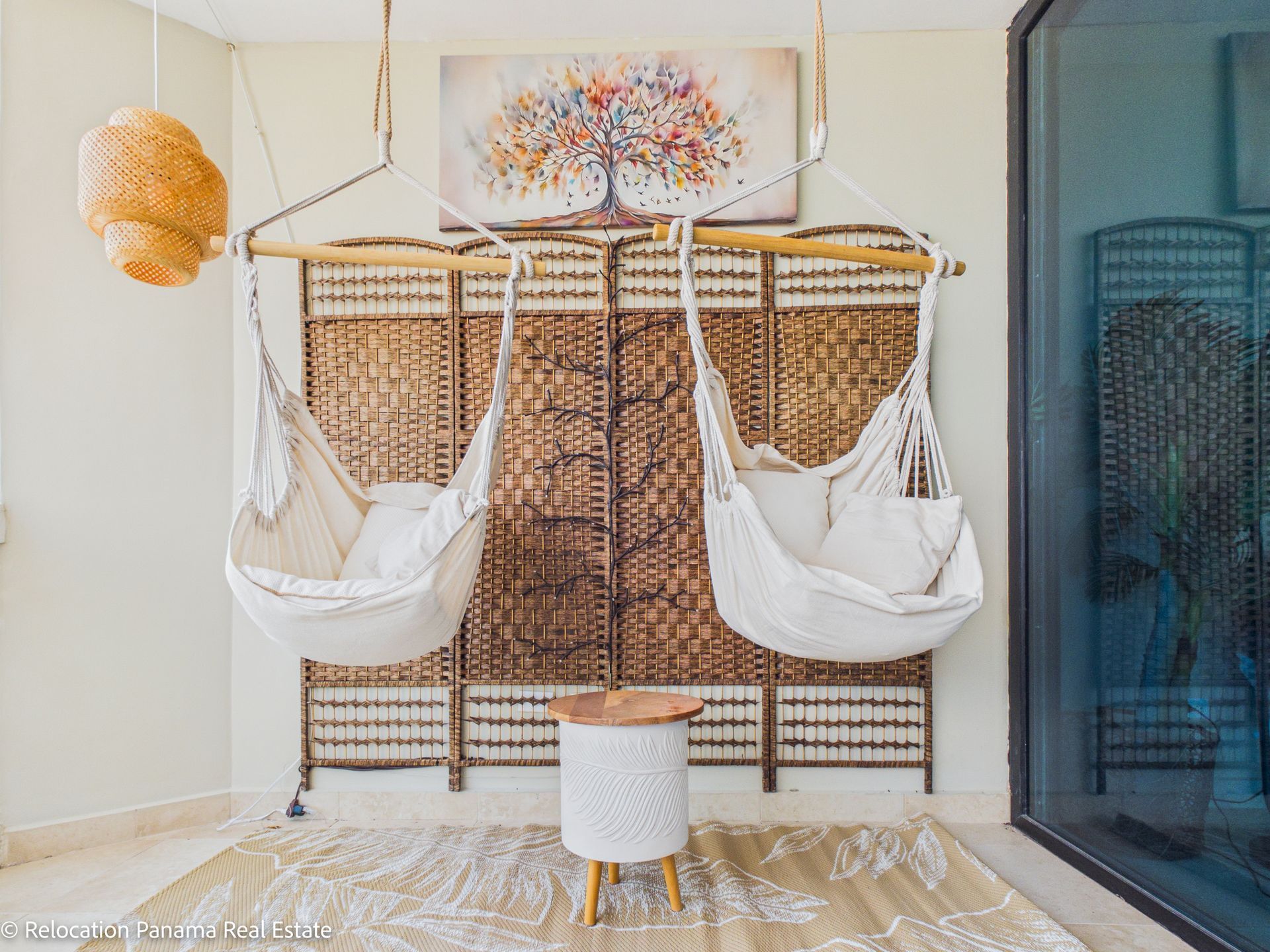 interior de apartamento frente al mar en Coronado, fotografía de bienes raíces de alta gama.Panama Relocation Real estate