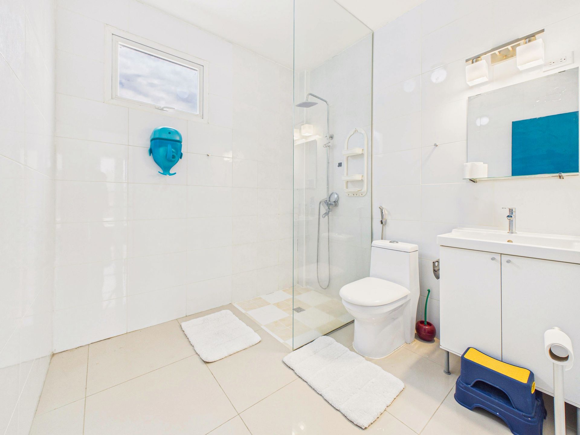 Sesión de fotografía profesional para Airbnb en residencia privada en Playa Coronado, Panamá.