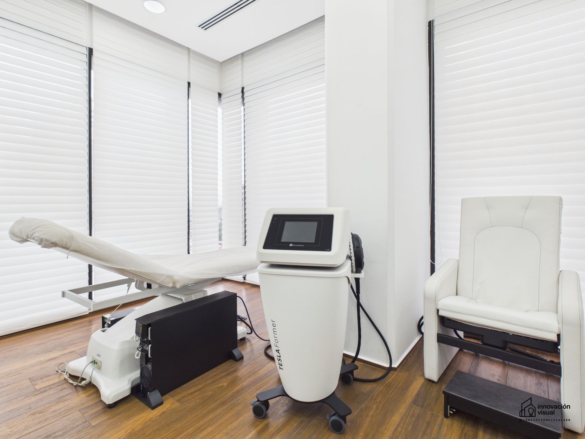 Consultorio de medicina estética del Dr. Badiola en Panamá, fotografía profesional y tour virtual por Innovación Visual.