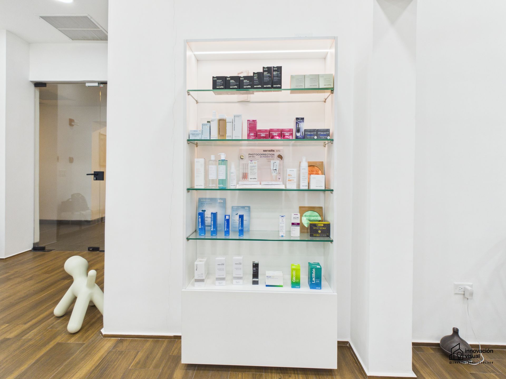 Consultorio de medicina estética del Dr. Badiola en Panamá, fotografía profesional y tour virtual por Innovación Visual.