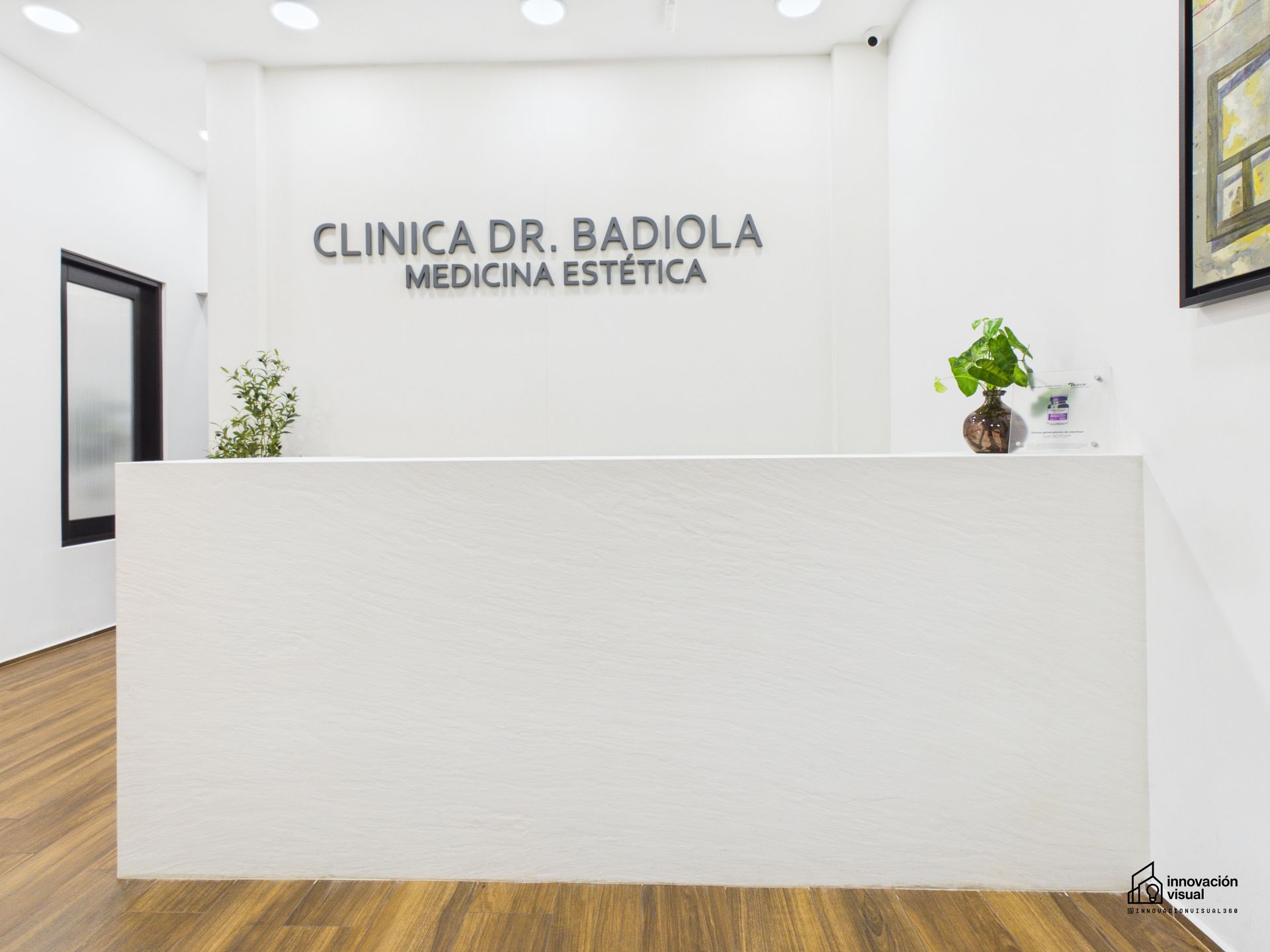 Consultorio de medicina estética del Dr. Badiola en Panamá, fotografía profesional y tour virtual por Innovación Visual.
