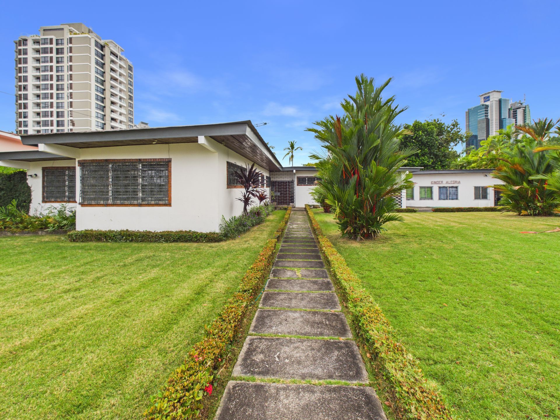 fotografía y planos digitales para proyecto de remodelación y venta de casa en San Francisco, Ciudad de Panama