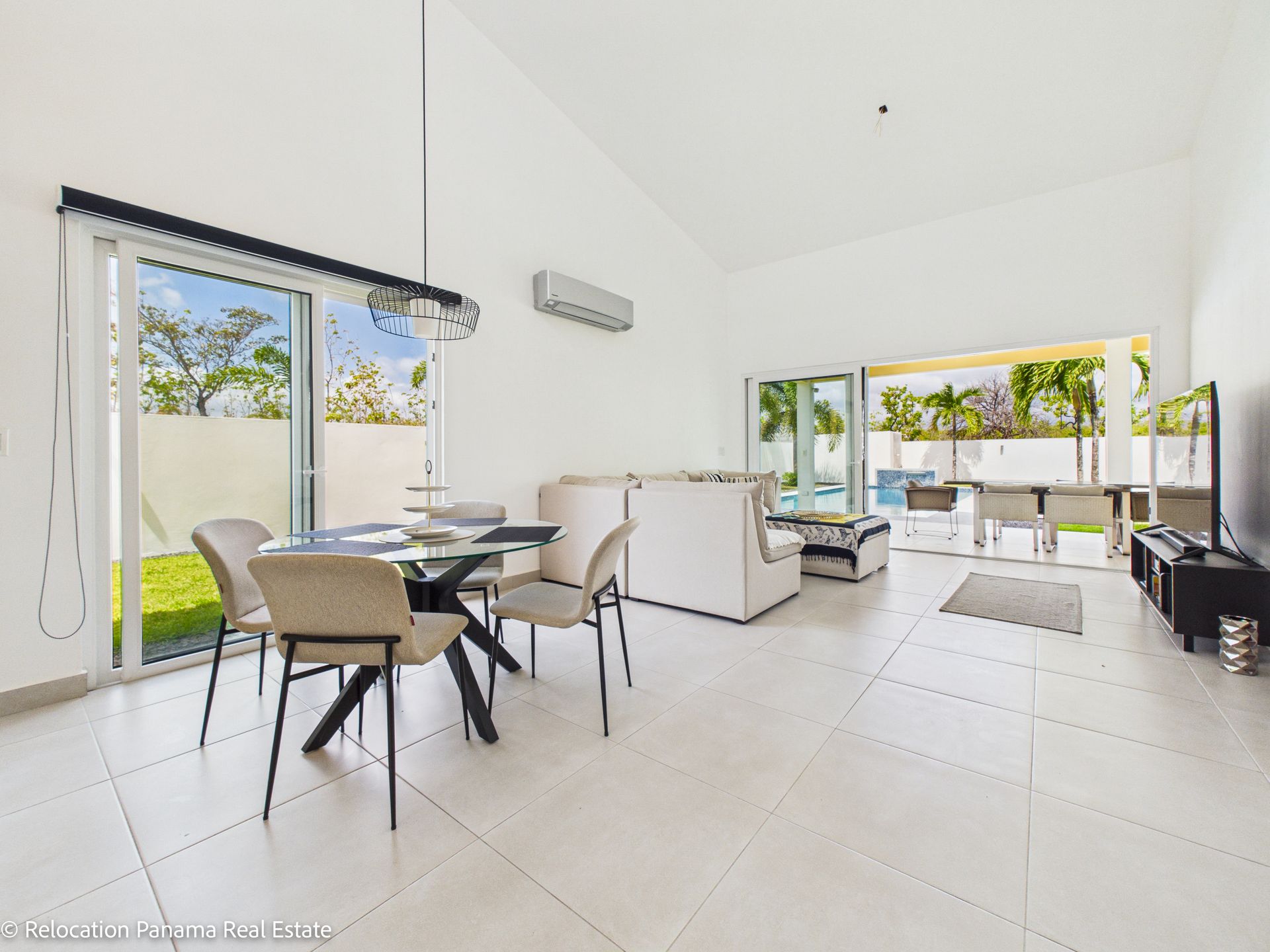 Fotografía profesional de casa de campo en San José, San Carlos, para Relocation Panama Real Estate.