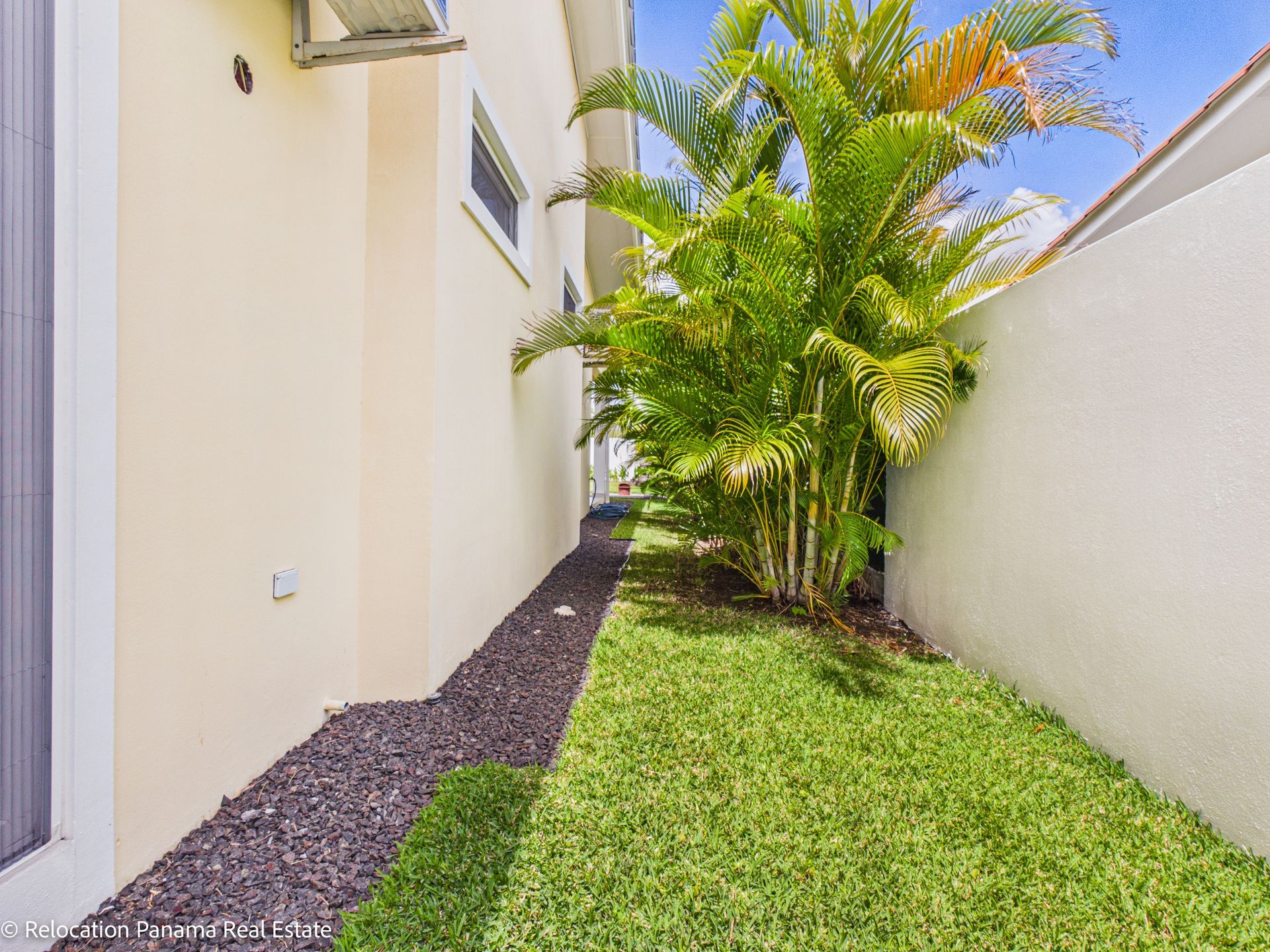 Fotografía profesional de casa de campo en San José, San Carlos, para Relocation Panama Real Estate.