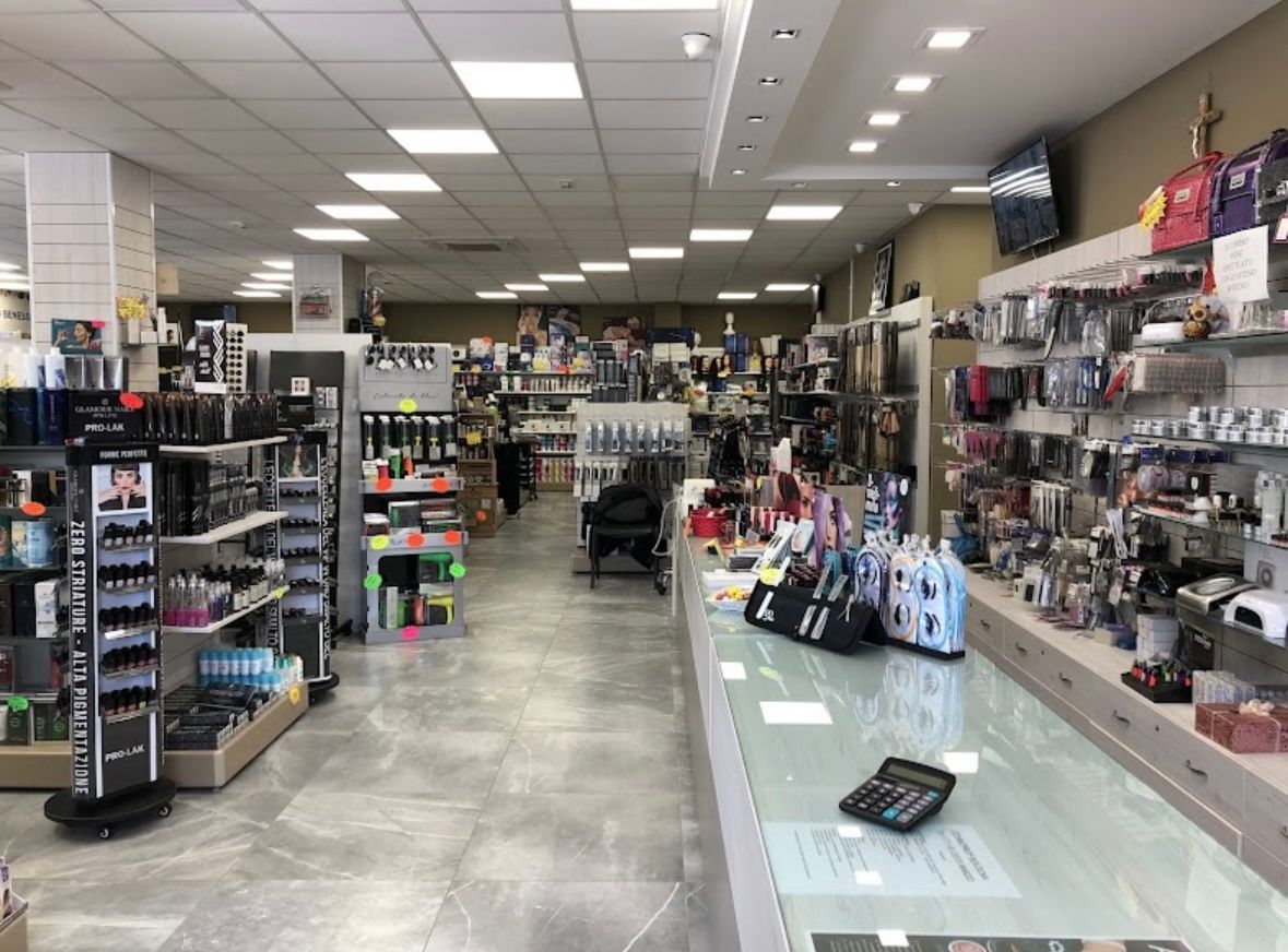 forniture per estetiste e parrucchieri