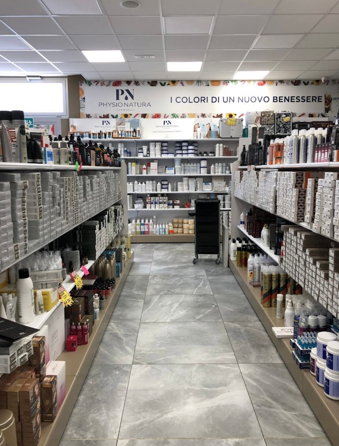 forniture per estetiste e parrucchieri