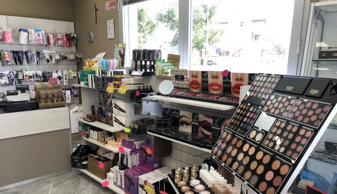 forniture per estetiste e parrucchieri