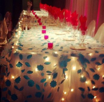 Presidential Table Setup Pink Candles