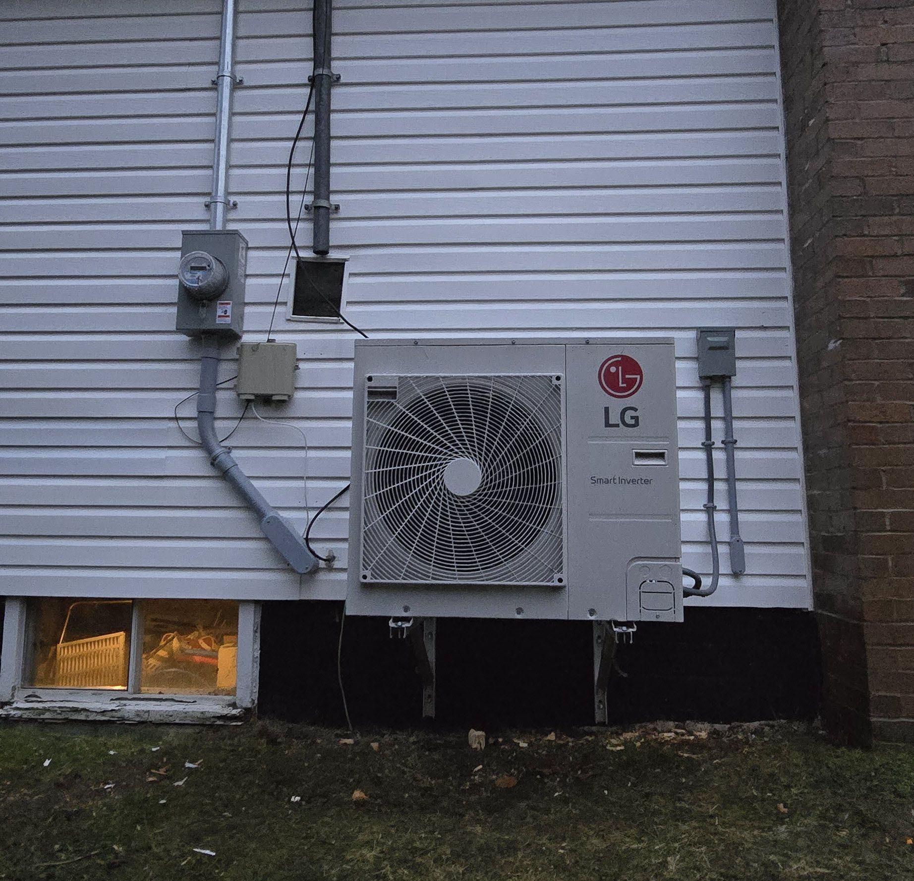 LG Heat Pump Installation - Outdoor Unit - Inverter