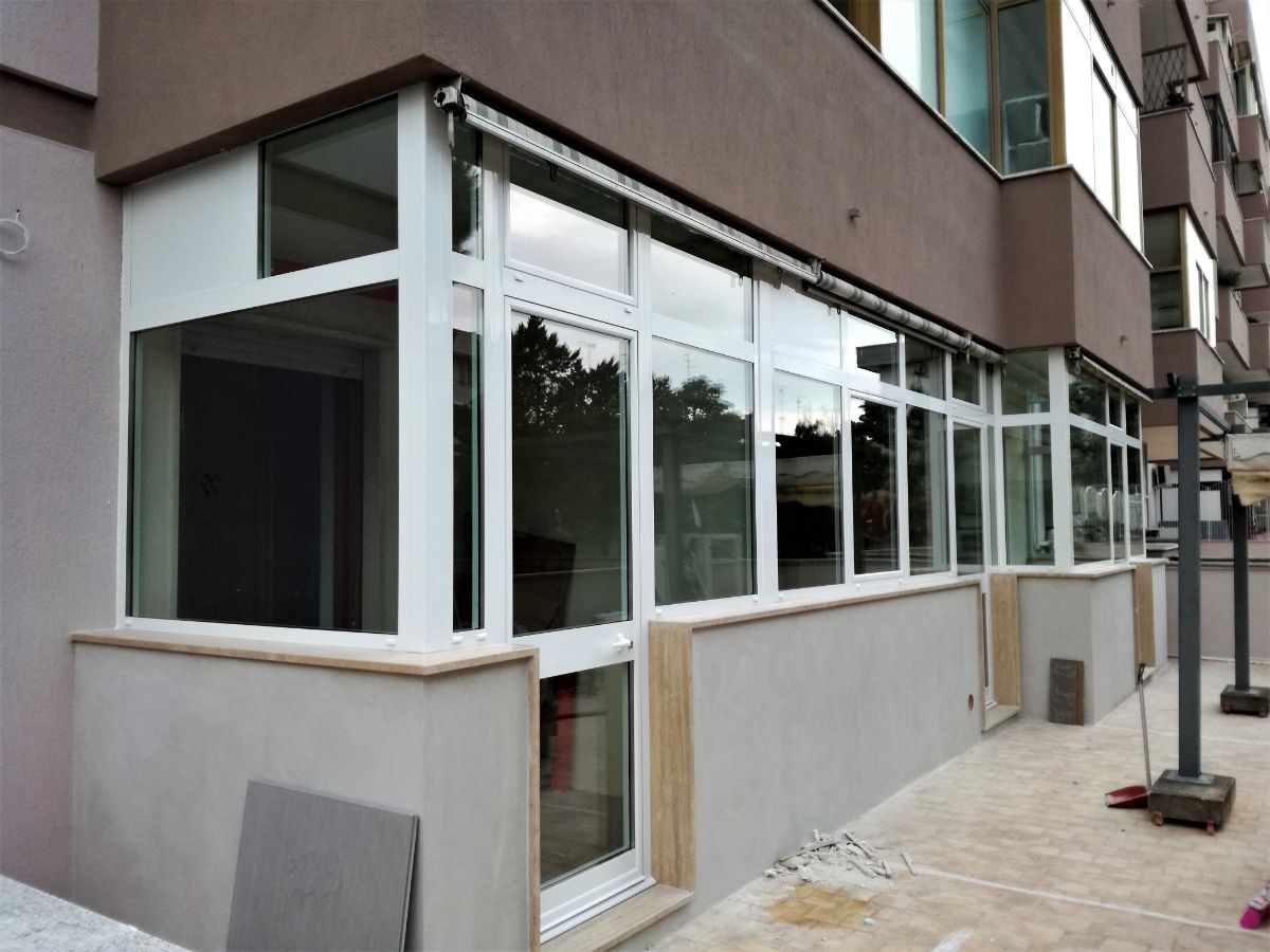 infissi per sedi aziendali