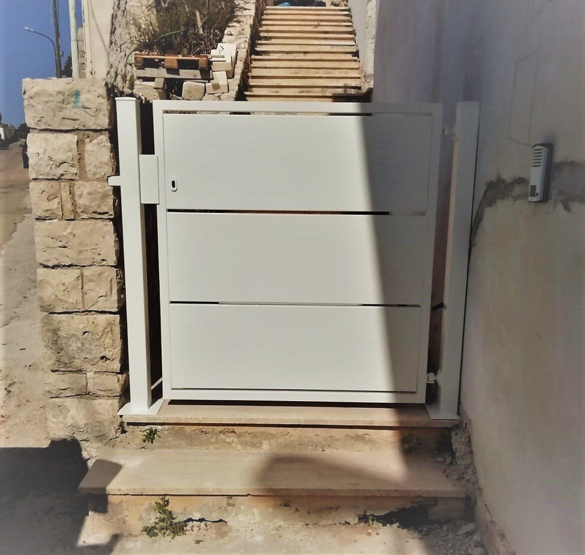 cancello in alluminio