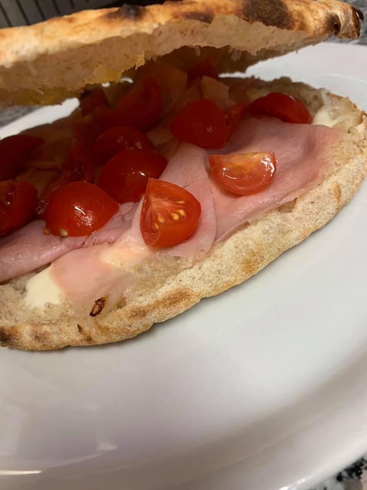 Bruschetta con pomodori