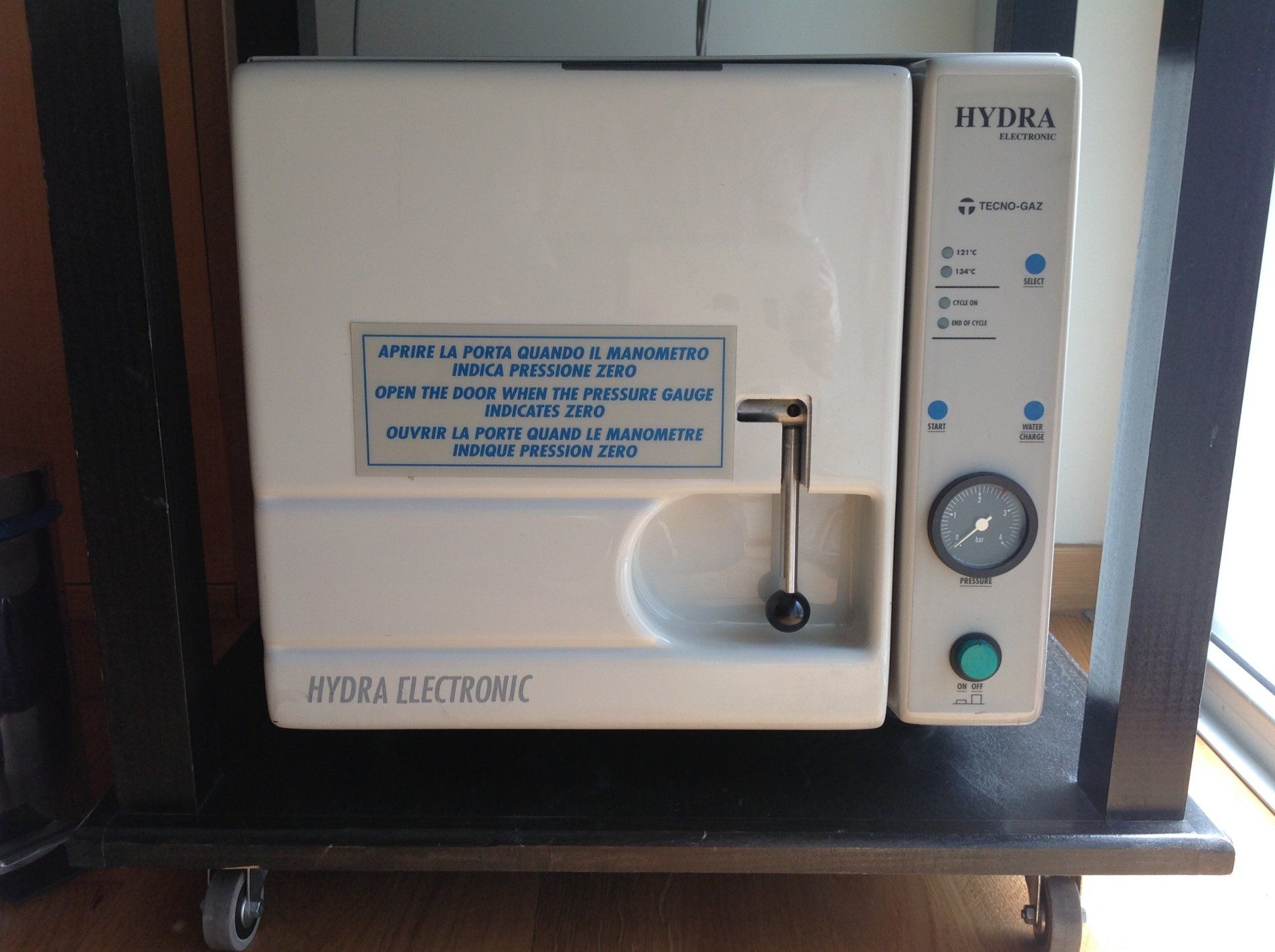 Apparecchiature all'avanguardia di un ambulatorio ginecologico