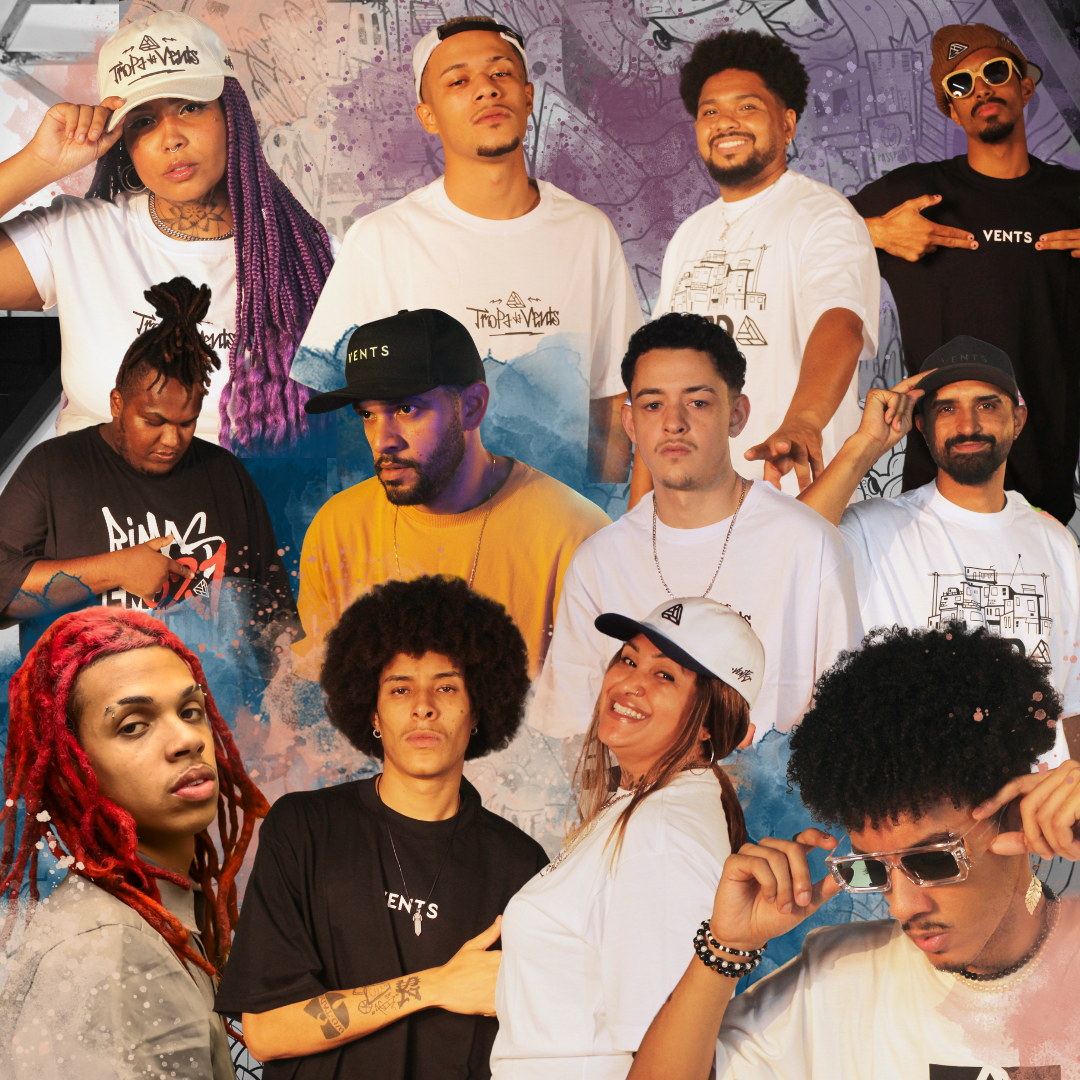 Grupo de pessoas usando as roupas da Marca Vents