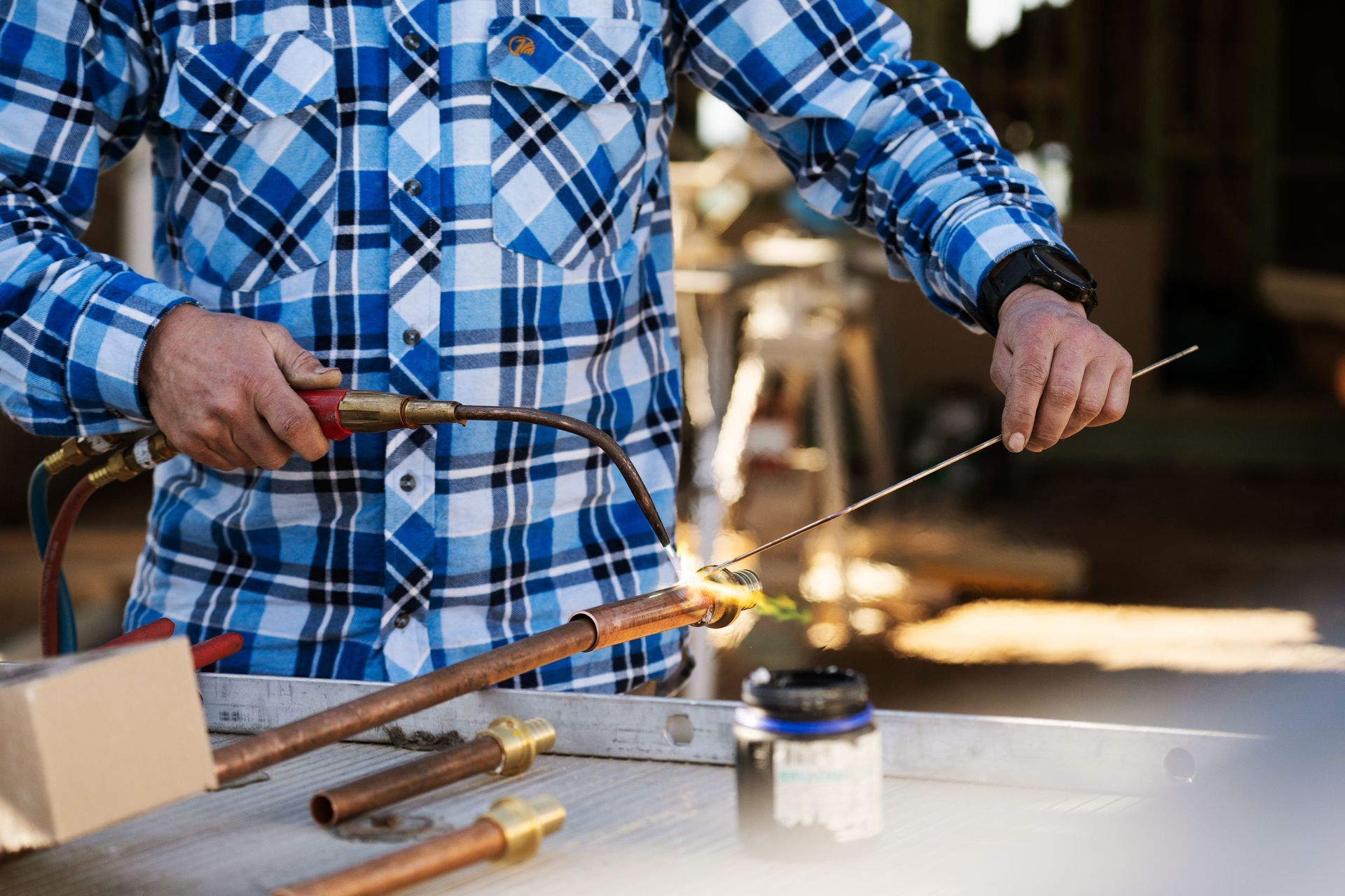 Preparing suspended floor hydronic heating installation