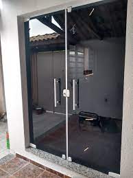 Portas de Correr e Pivotantes - Atacadão Kit e Box