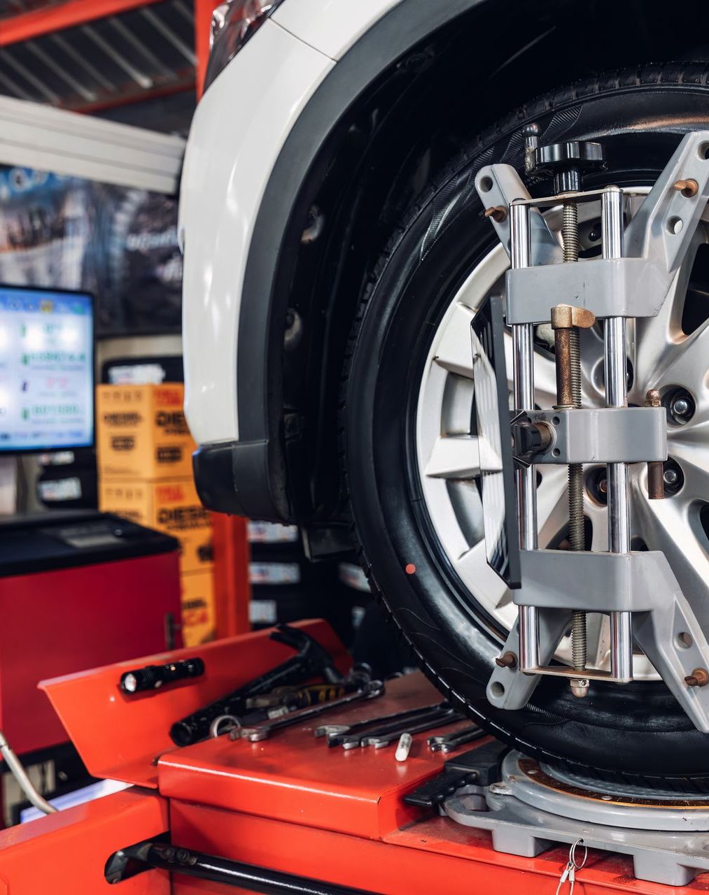 wheel alignment in Dallas, TX | Southwest Auto