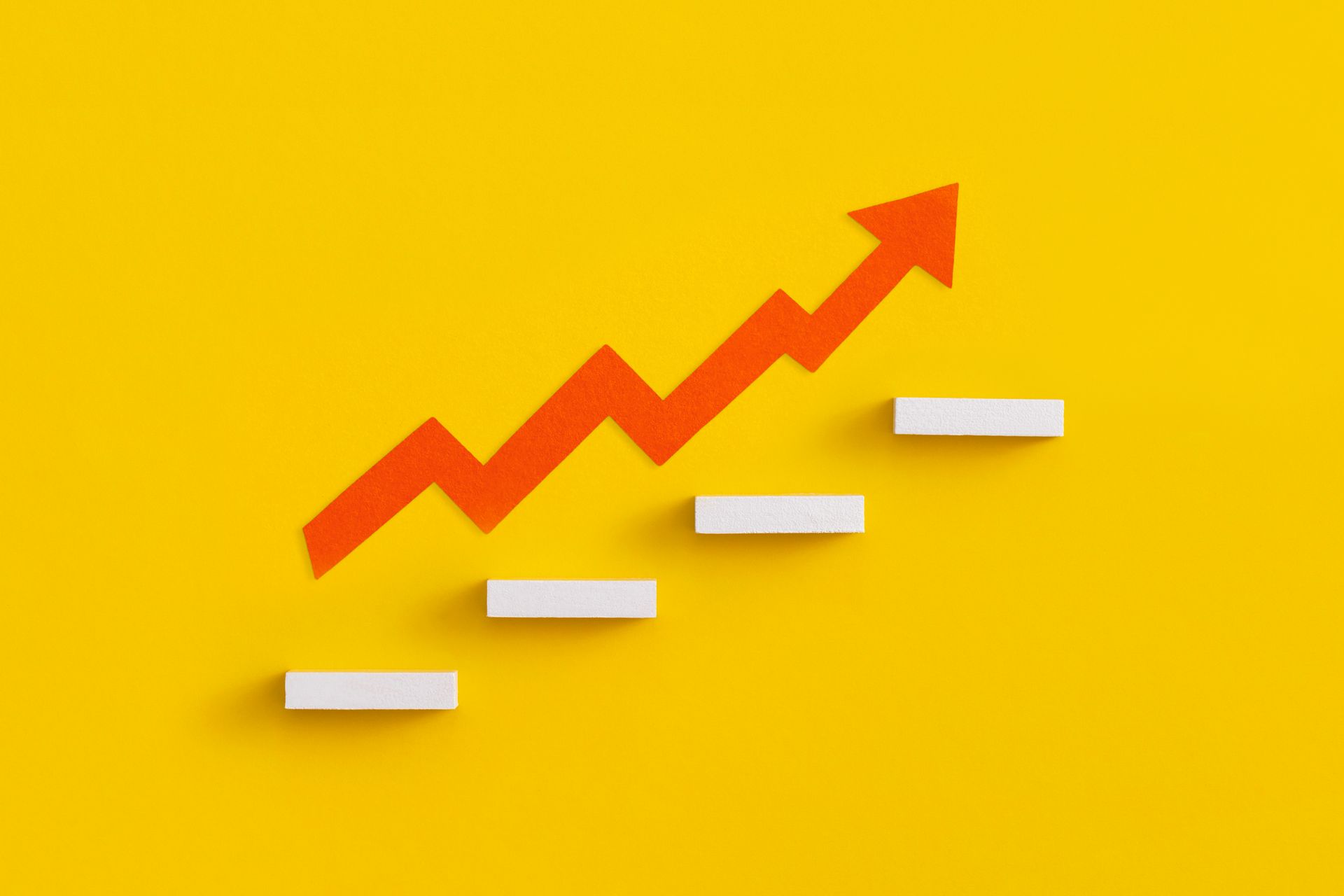 A chart representing a multi-year guaranteed annuity earning 5% annually