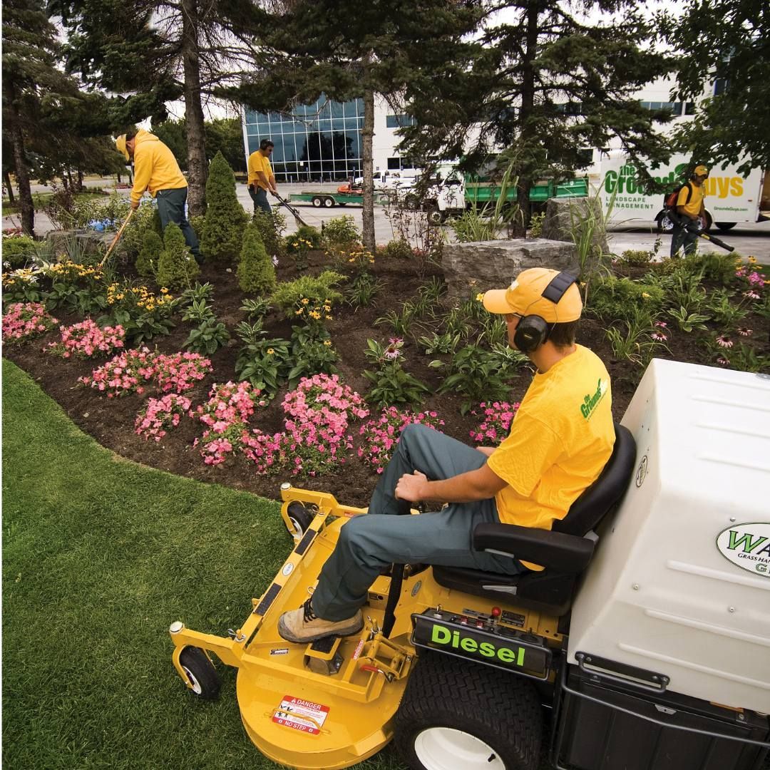 Lawn Mowing Service in Weatherford, TX