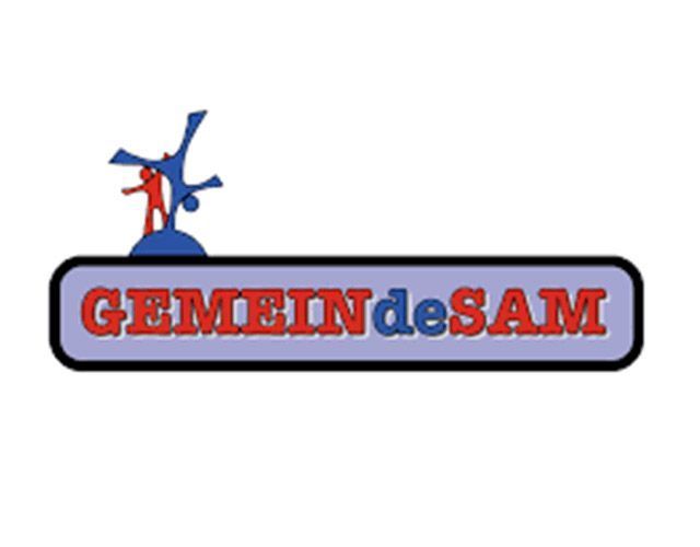 Logo mit der Aufschrift „GEMEINdeSAM“ in Rot und Blau, zwei stilisierte Figuren über einem abgerundeten grauen Balken