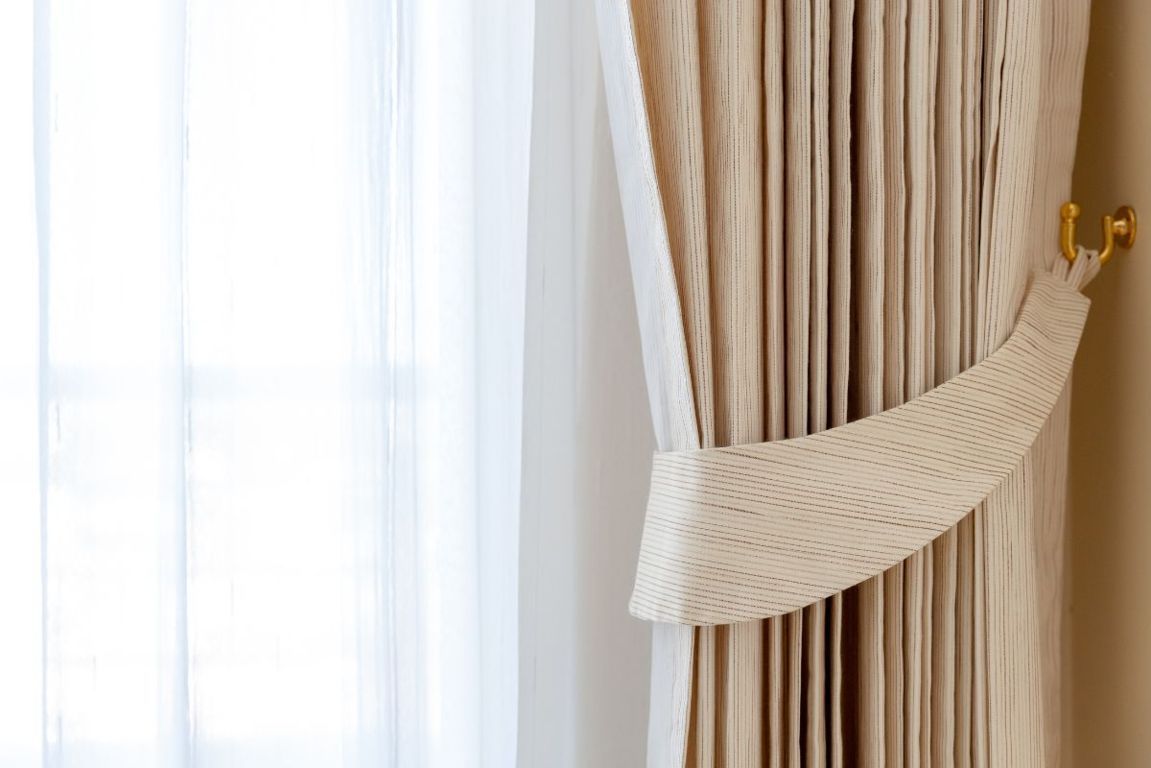 Creare un ambiente di lusso con le giuste tende