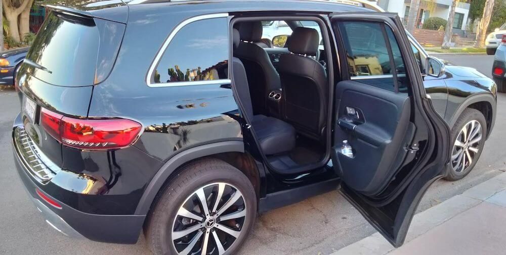 SUV chauffeur service to San Diego airport