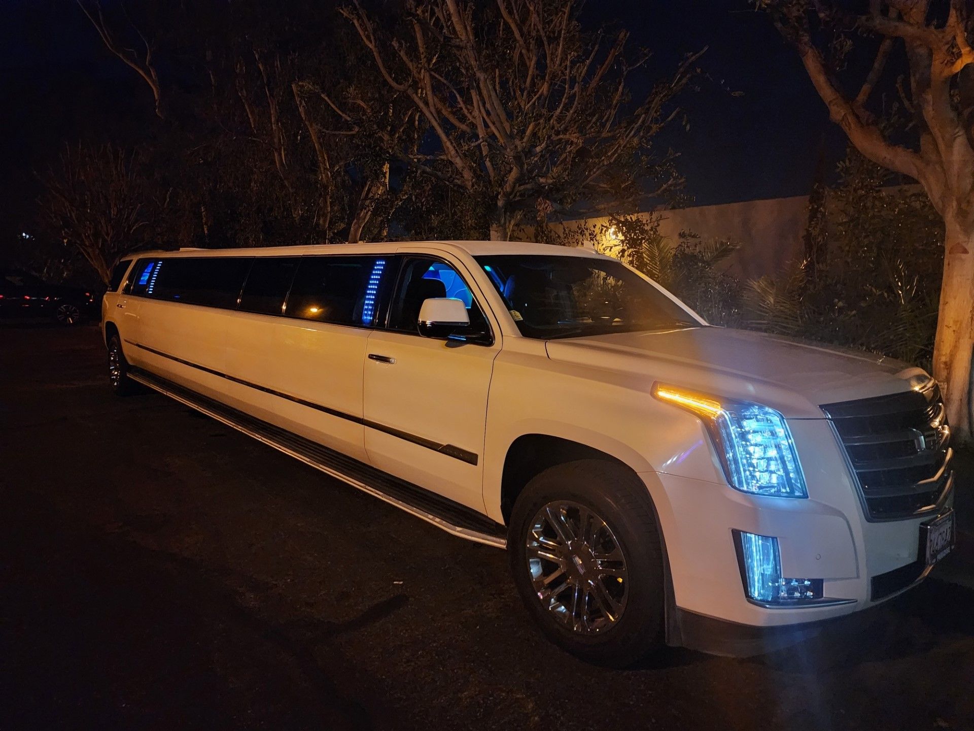 Cadillac Escalade limo in san diego