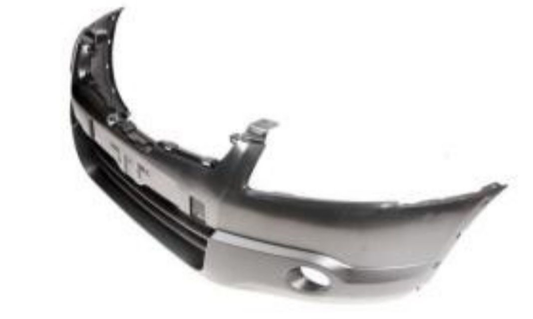 Eine schwarze Stoßstange mit einem Blic-Logo im Hintergrund