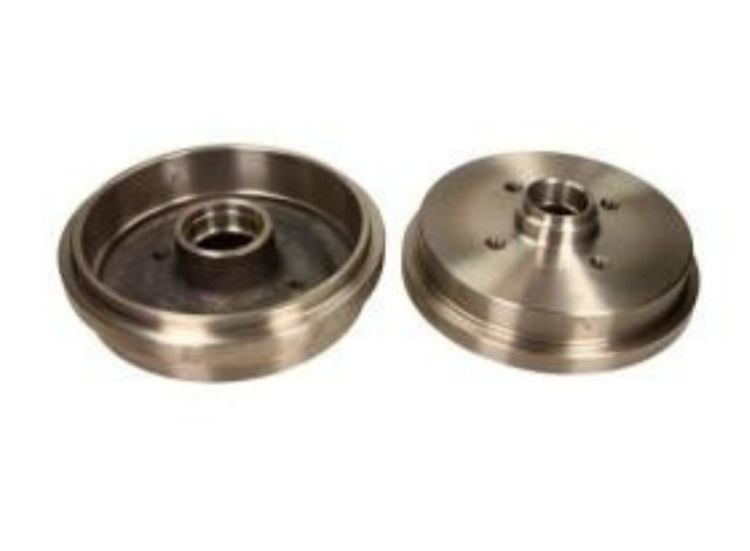 Ein Maxgear-Logo mit zwei Bremstrommeln auf weißem Hintergrund