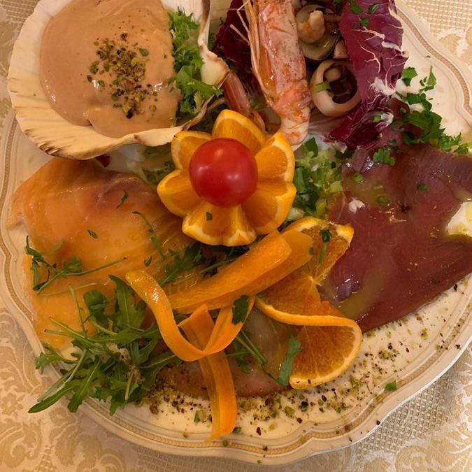 ampia scelta di antipasti di pesce