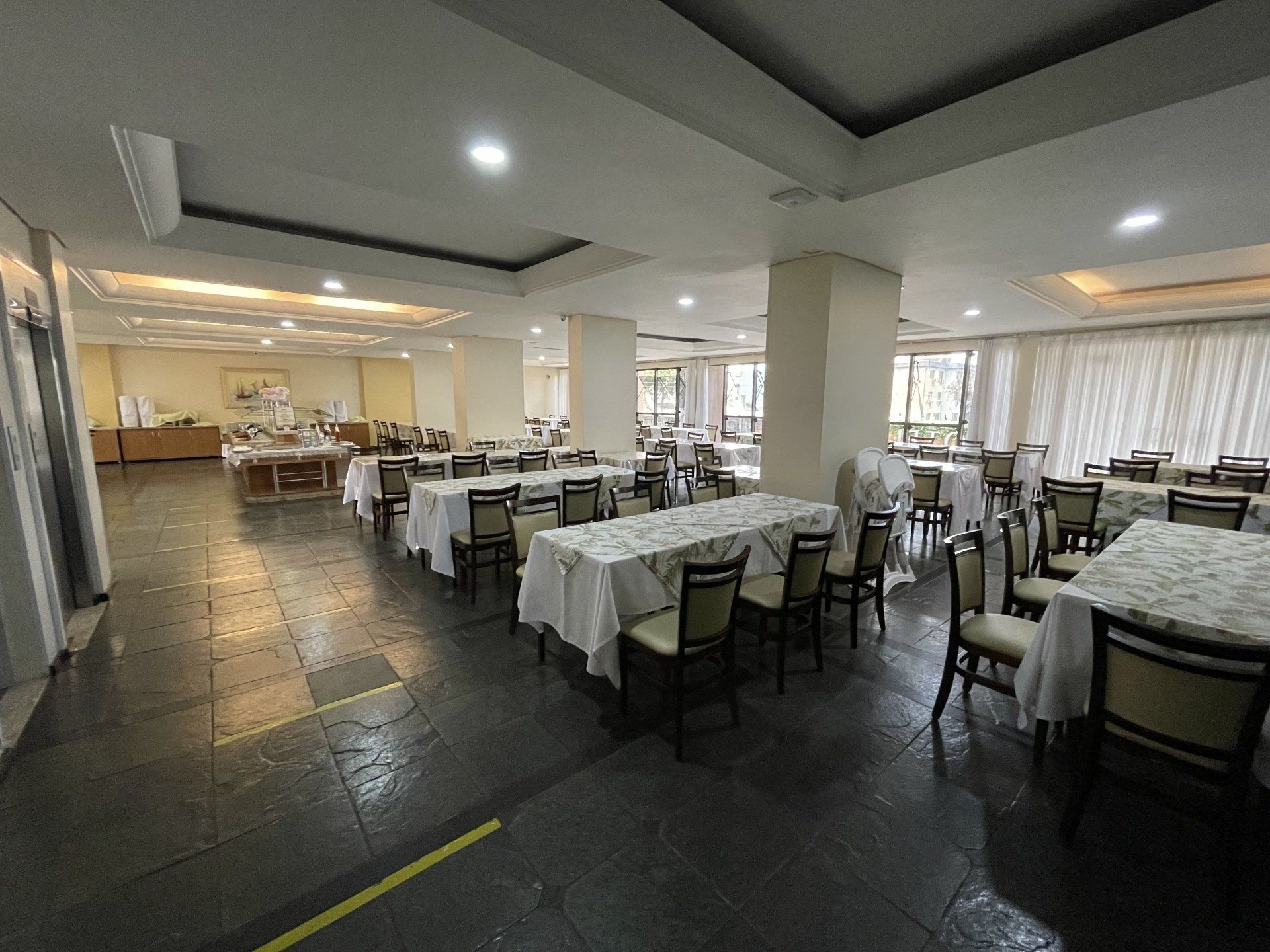 Bar & Restaurantes