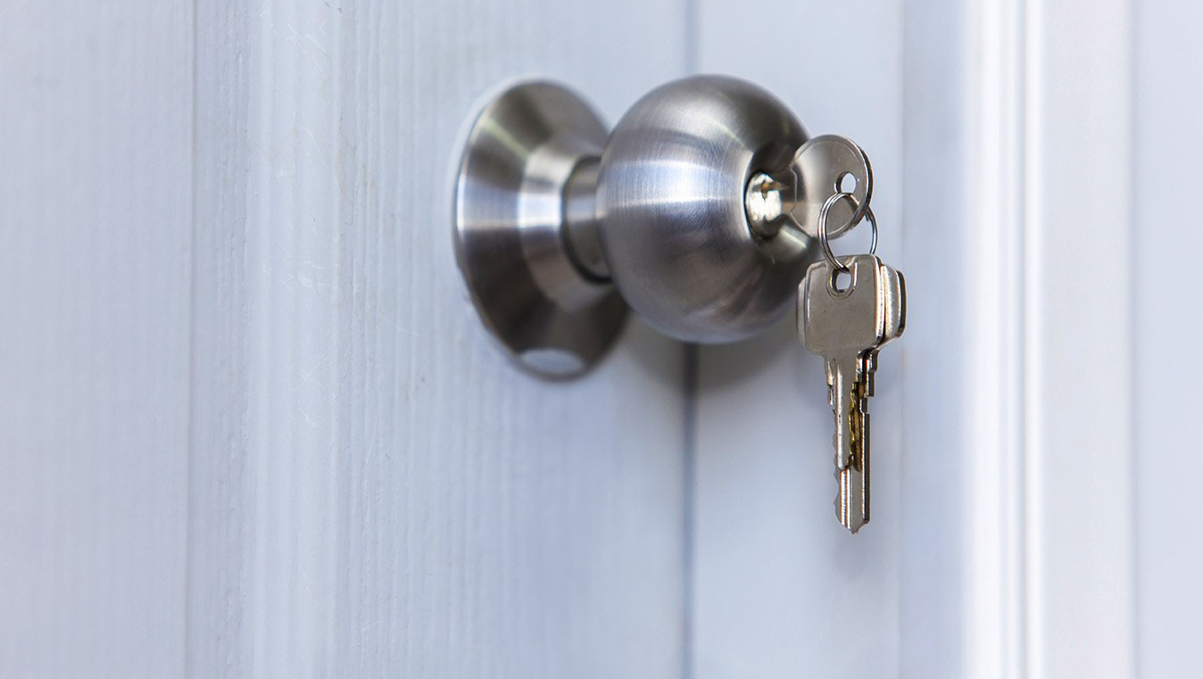key in door image