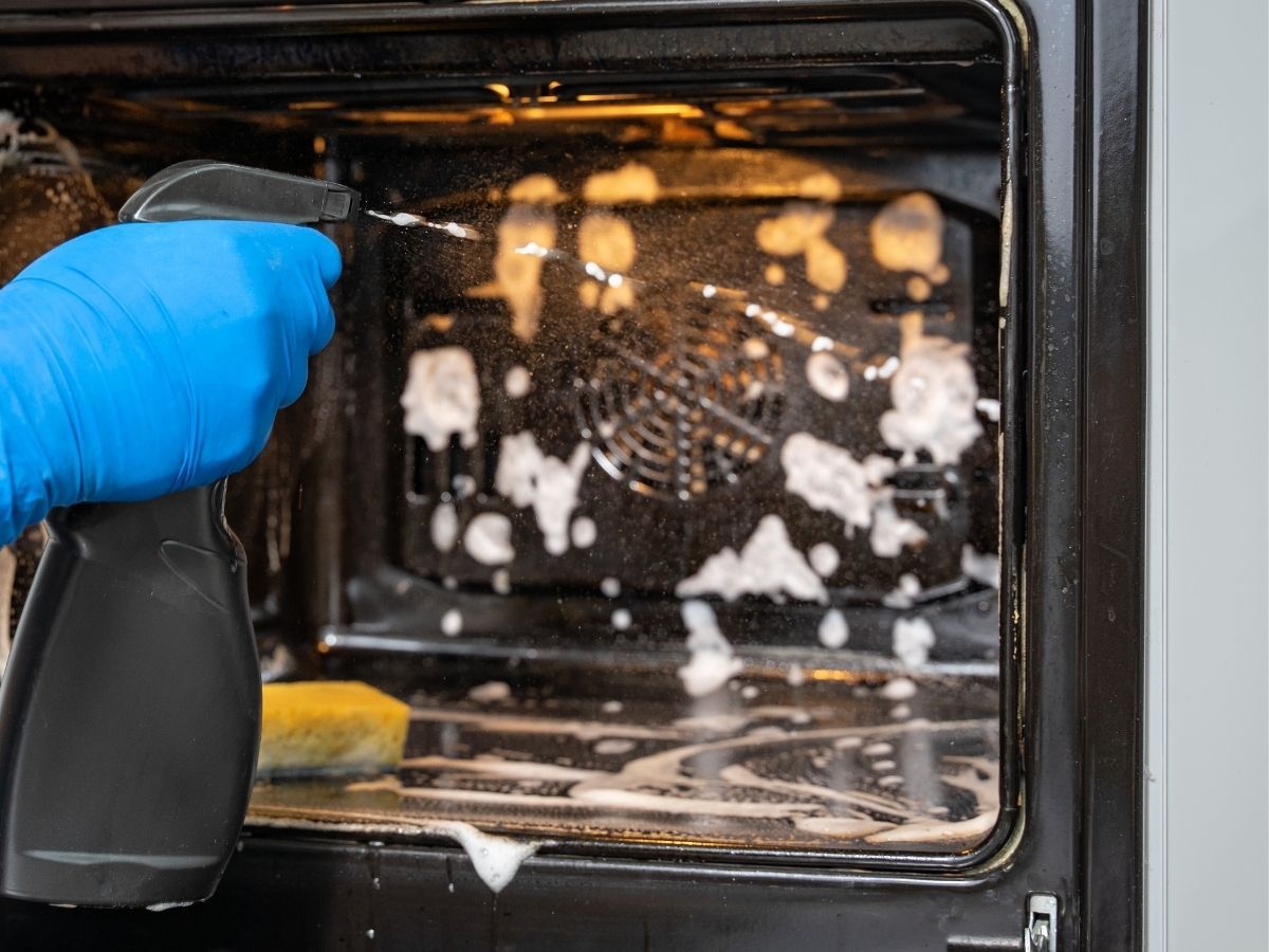 Old Oven Safely Disconnected And Removed By Sunshine Coast Electrician