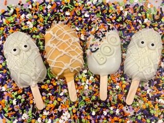 Halloween Cakesicles (4pk)