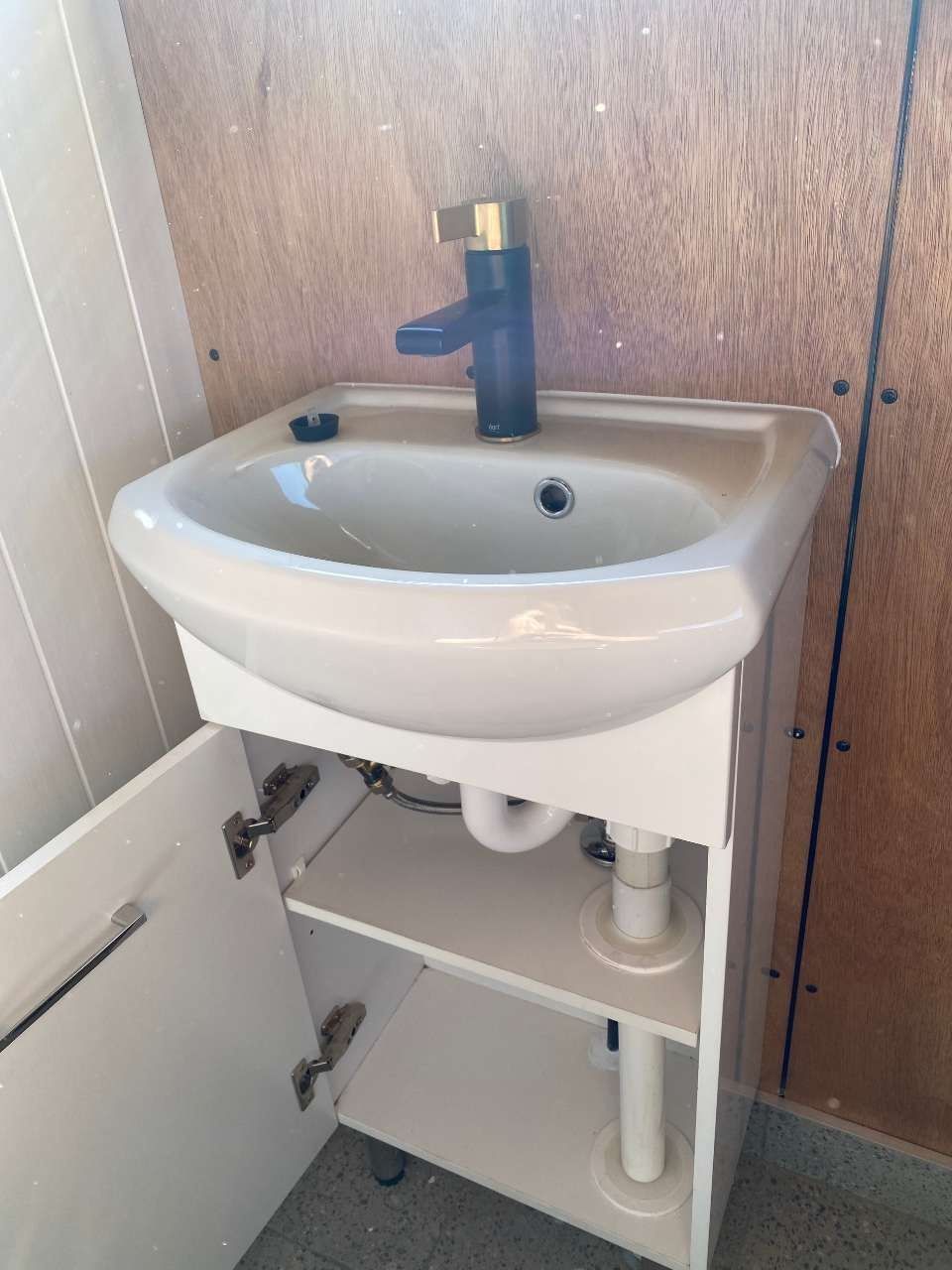 APL-PLUMBING-TANKS-gallery-018