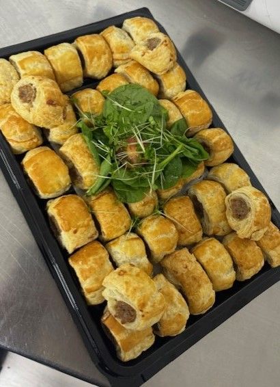 catering services  41