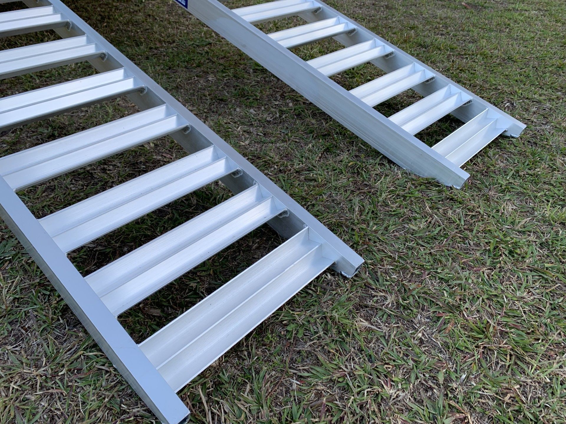aluminium trailer loading ramps