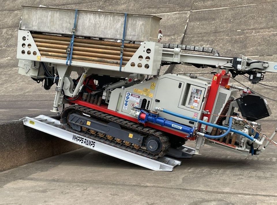 Whipps Ramps - Aluminium Machinery Loading Ramps for safe loading of excavators, tractors, earthmoving machinery onto trucks trays and trailers