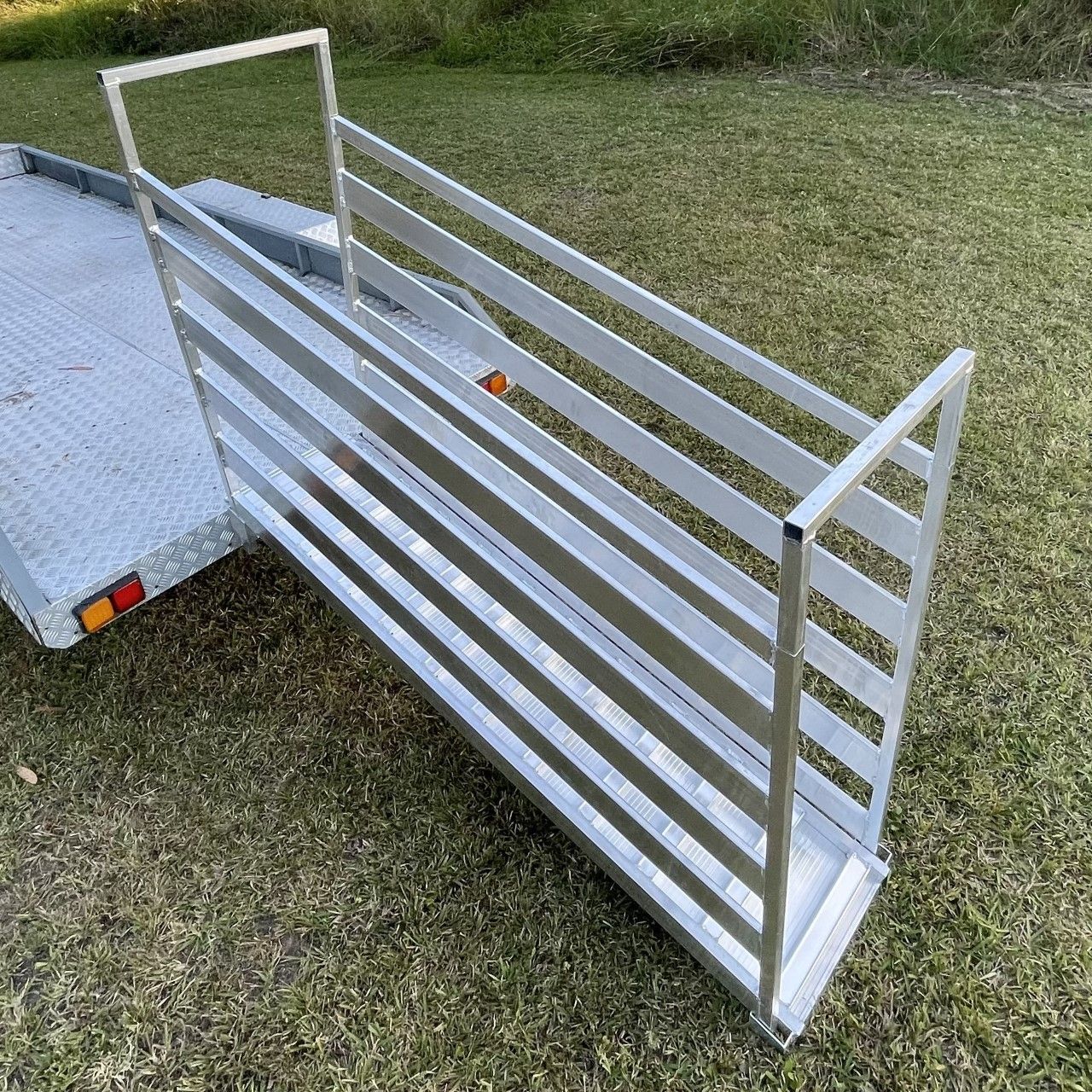 sheep ramp, aluminium sheep ramp, australian made sheep ramp, pig ramp, 2 metre goat ramp, 2 metre sheep trailer ramp