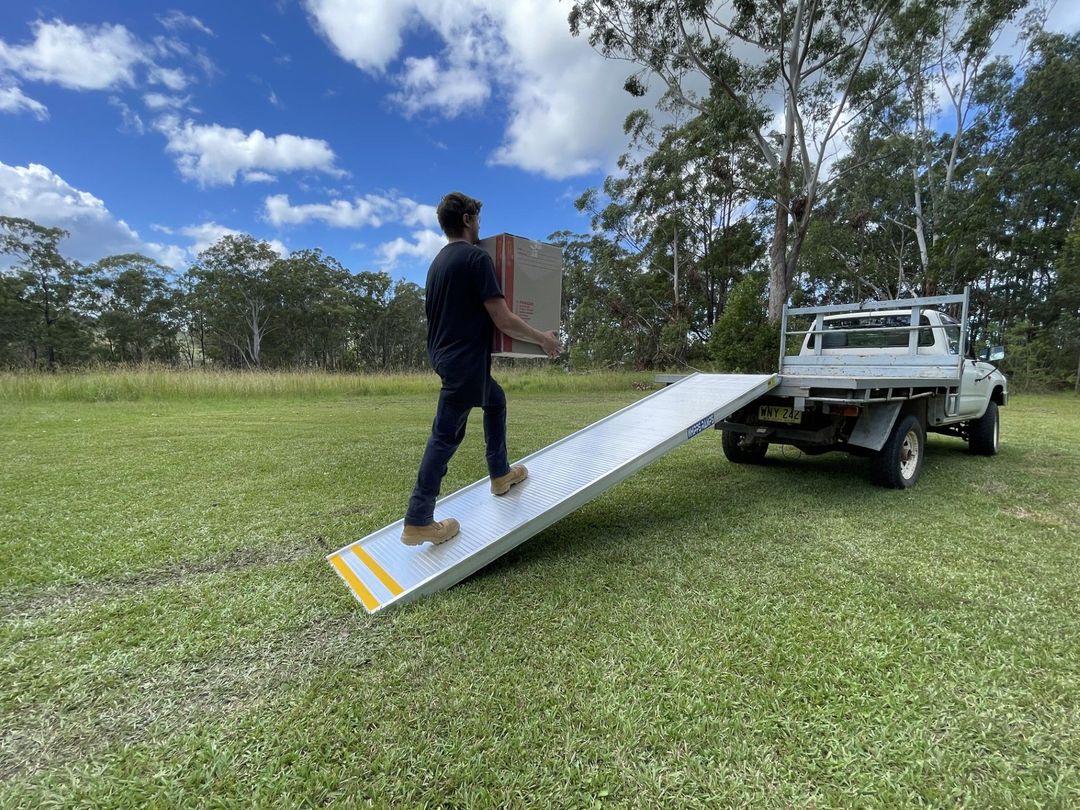 Whipps Ramps - Aluminium Removalist, furniture walk loading ramps and walk boards
