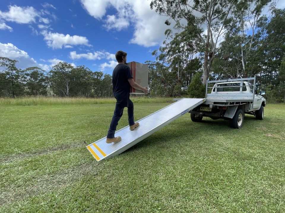 Whipps Ramps - Aluminium Removalist, furniture walk loading ramps and walk boards