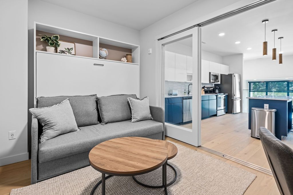 Modern studio apartment in Oshkosh, WI