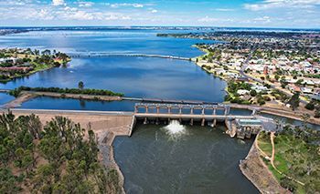 Aerial View Of Yarrawonga Mulwala And The Three Bridges Over Lake Mulwala — Custom Blinds in Yarrawonga, NSW