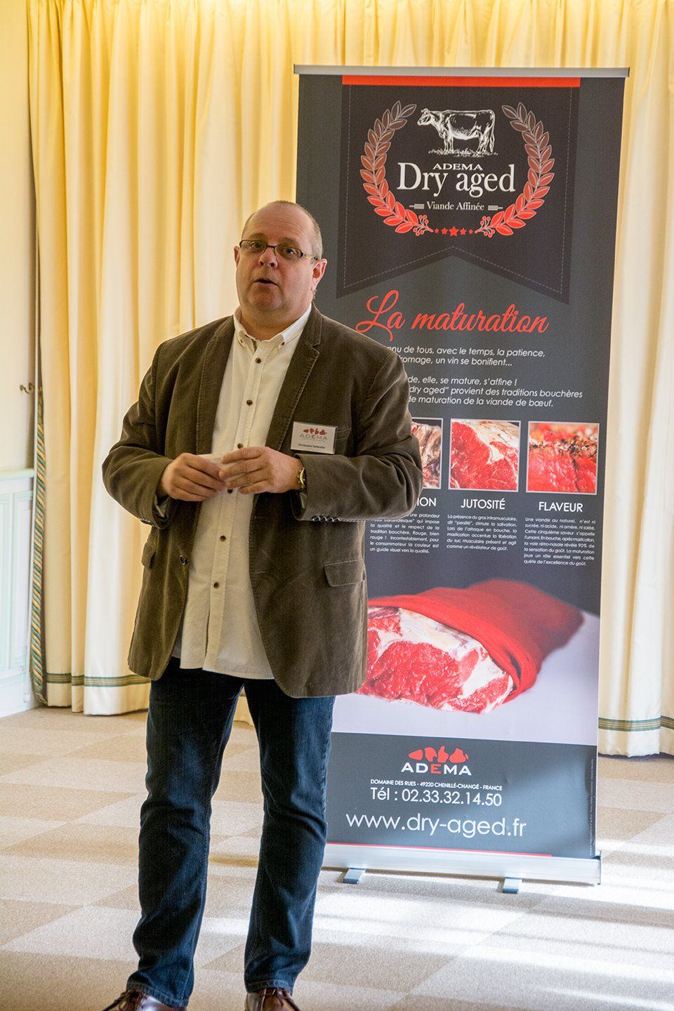 Accueil Journée presse au château de Noirieux - viande maturée Maine Anjou Adema - Christophe Taillendier