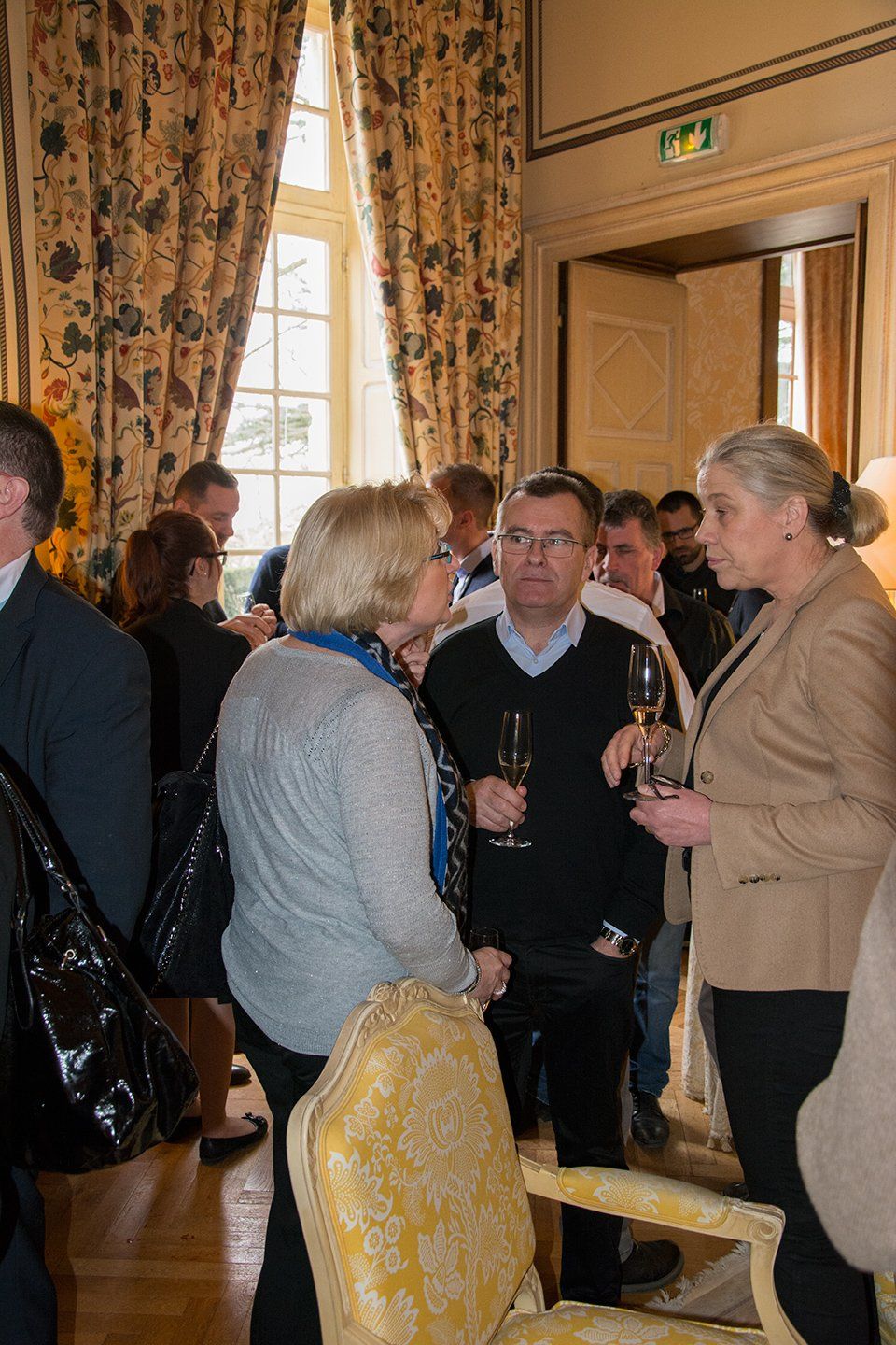 Cocktail - journée presse au château de Noirieux - viande maturée Maine Anjou Adema - Invités