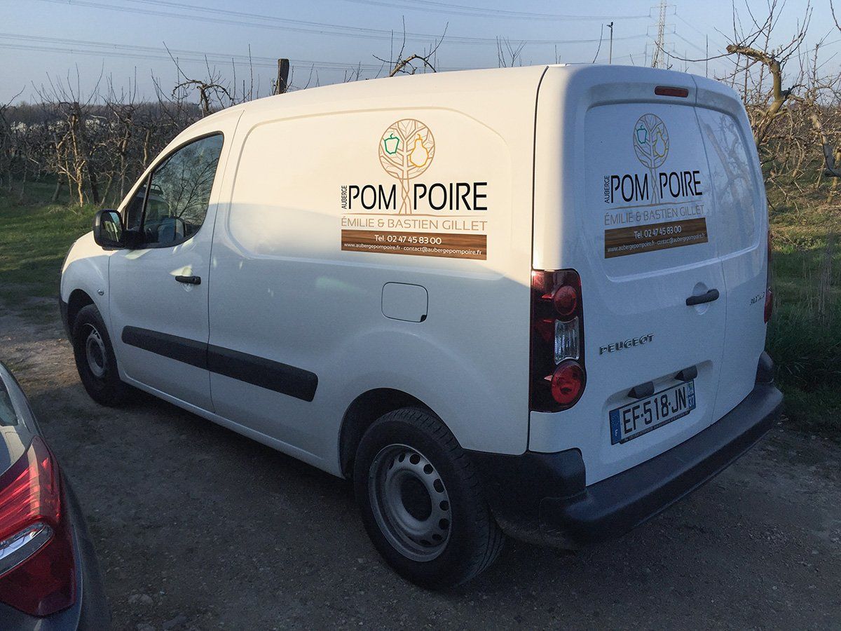 Décor véhicule du restaurant auberge pomme Poire