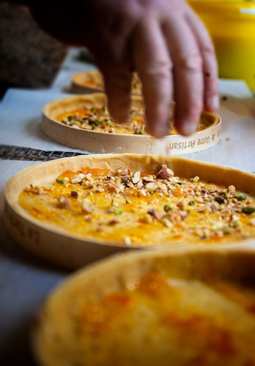 Tarte la Balzacienne - Fond de fruits secs sur la marmelade